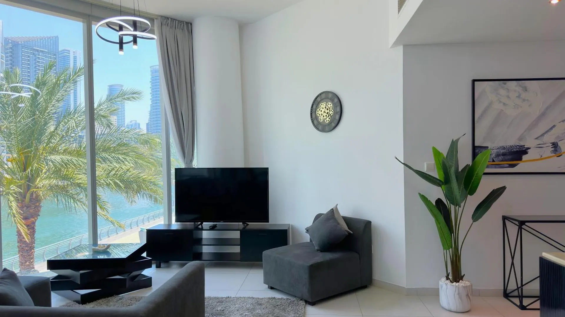 Apartment Unforgettable View & Experience Over Dubai Canal United Arab Emirates